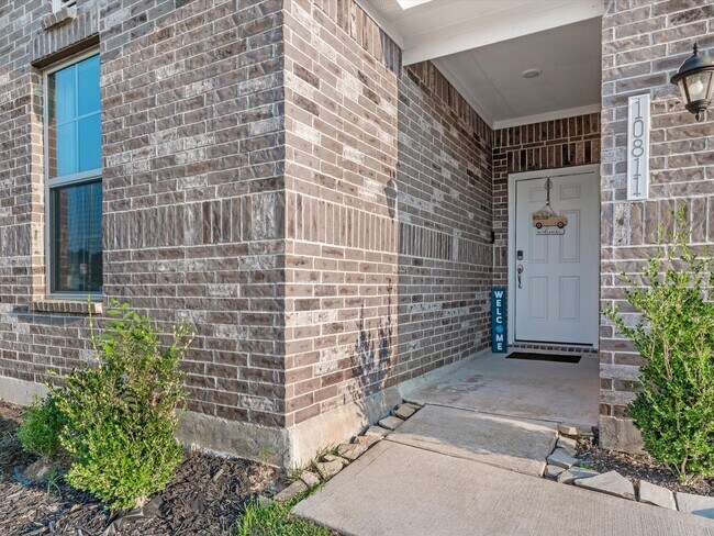 Photo - 10811 Violet Bloom Dr