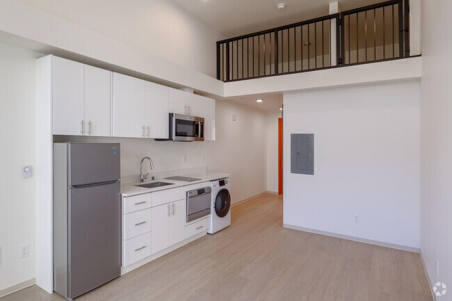 Studio - 343SF - The Rocket Apartments
