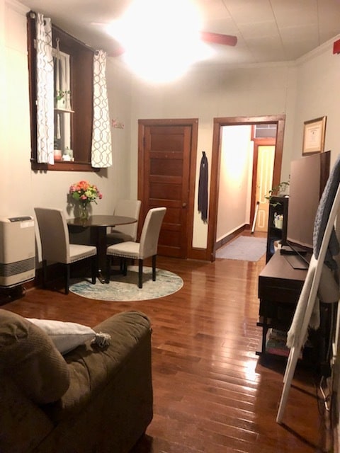 Photo - 318 E Seneca St Unit 3