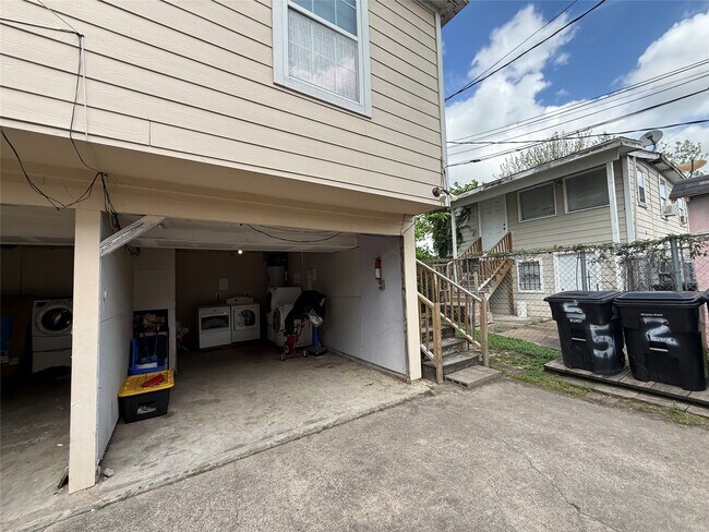 Photo - 2308 Auburndale St Unidad 5