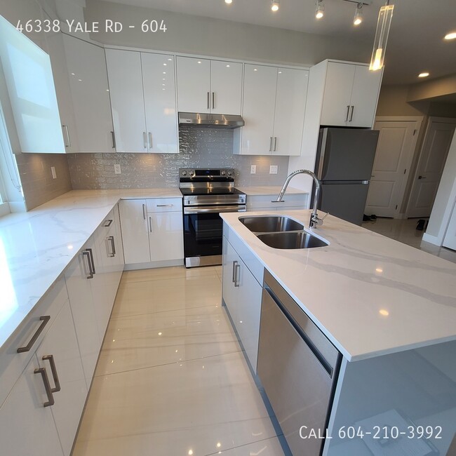 Photo - 2 Bedroom Corner Unit Unit 604