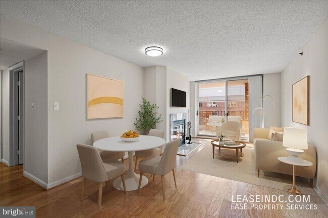 Photo - 1230 23rd St NW Unit #819