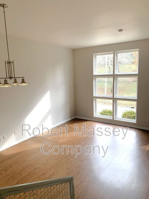 Photo - 2745 Grinstead Dr Unit 106