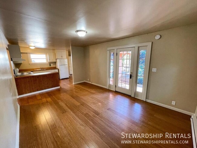 Photo - 1648 E 24th Ave