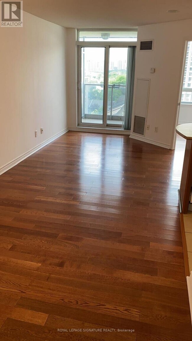 Photo - 2 Rean Dr Unit 1114