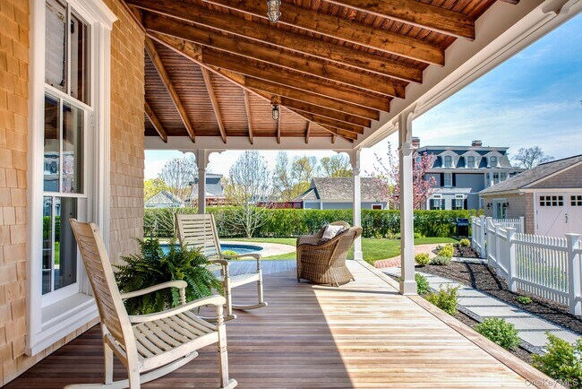 Photo - 106 Old Depot Rd