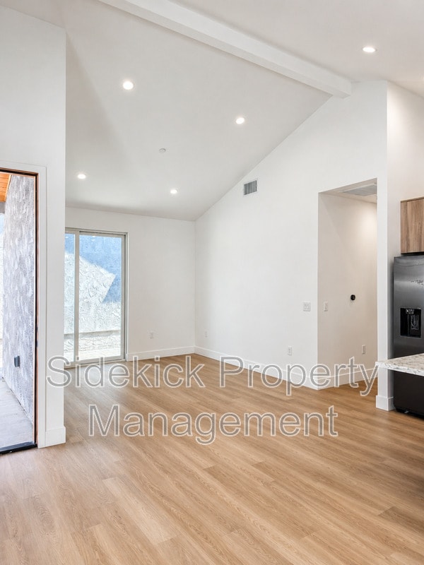 432 W Garfield Ave