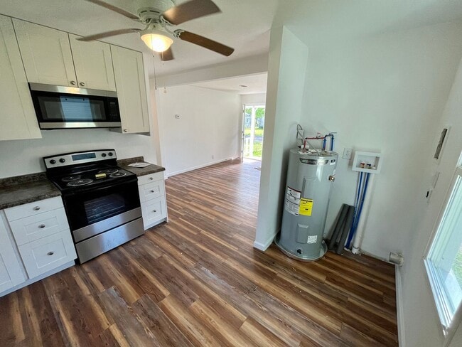 Photo - 2 Bed | 1 Bath | House