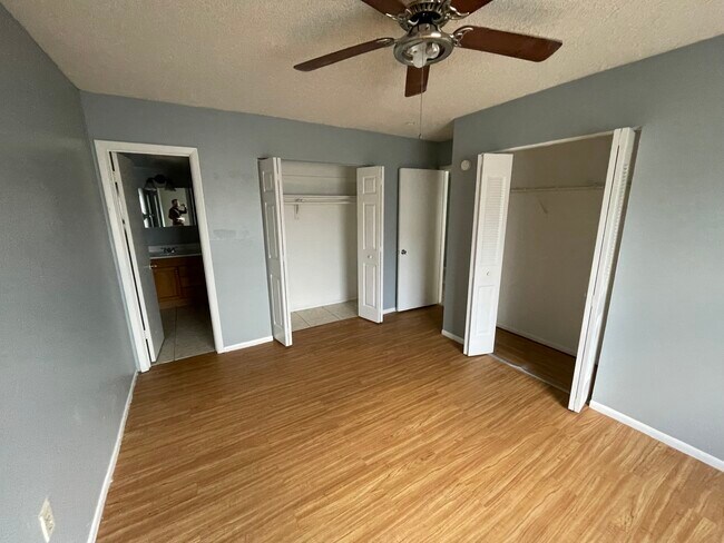 Photo - 1408 Holden Ave Unit A