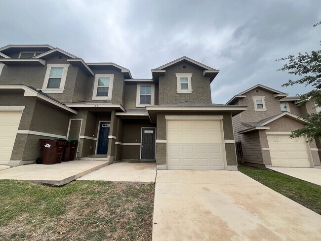Photo - 7113 Micayla Cv House
