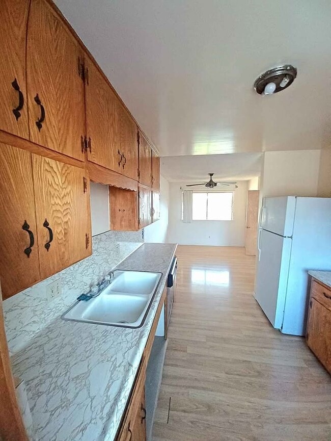 Photo - 2239 N Frederic St Unit Loft with views