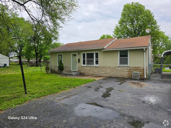 Building Photo - Nice 3BD/1BA Rental