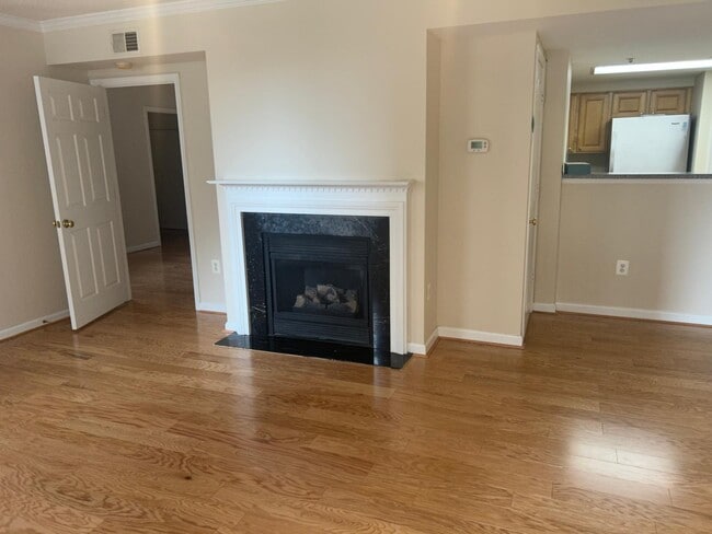 Building Photo - 3830 9th St N Unit 309 W Rental