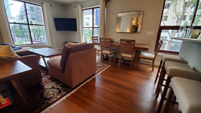 Building Photo - 1150 J St Unit 217