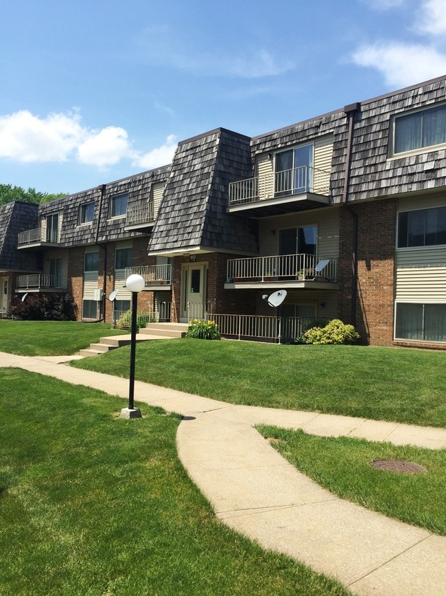 Building - Westgate Villa