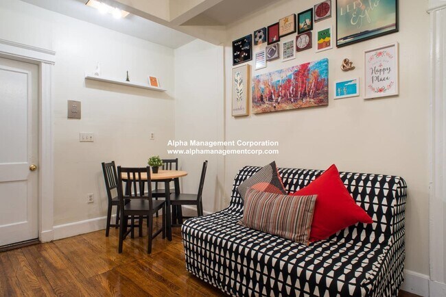 Photo - 58 Queensberry St Unit 6