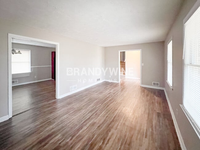 Photo - 1481 Smokehouse Ln