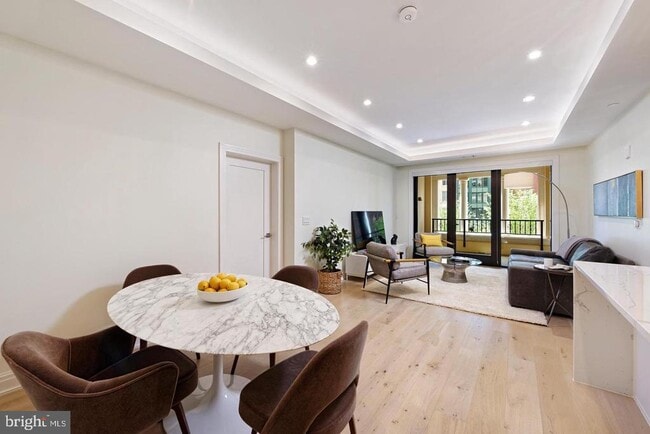 8551 Connecticut Ave Unit 207