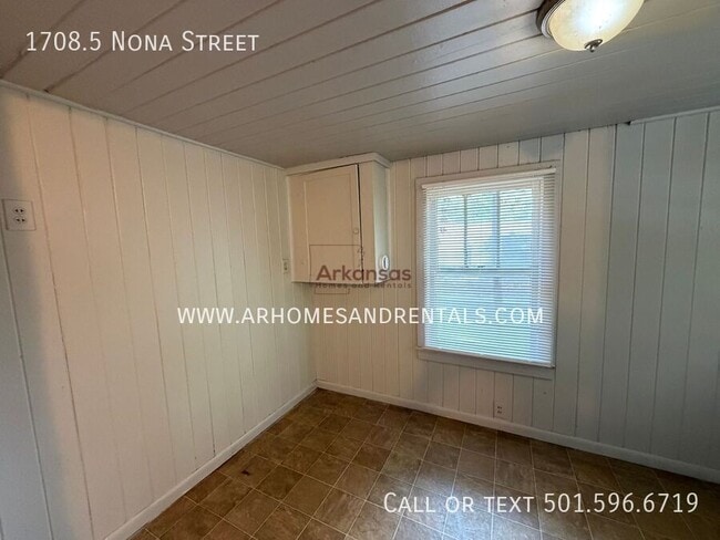 Photo - 1708.5 Nona St