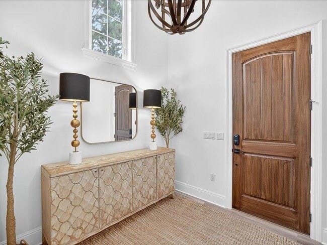 Photo - 3161 Club Dr