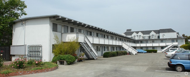 Building Photo - 6500 Donal Ave Rental
