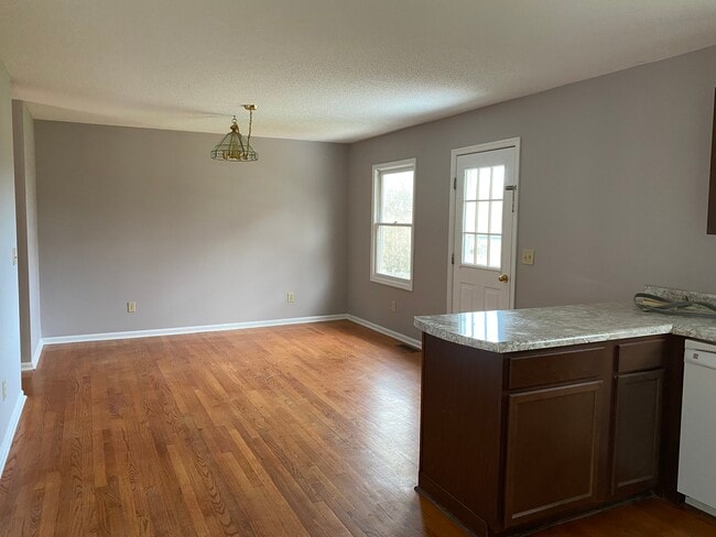 Photo - 1306 Baxter St