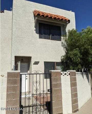 Building Photo - 2172 N 1st Ave Unit 25