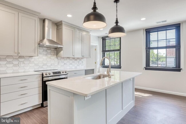 Photo - 210 E Boscawen St Unit 202