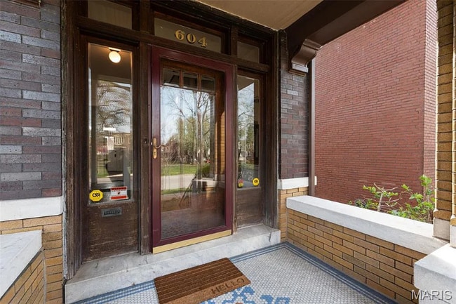 Photo - 604 Bellerive Blvd