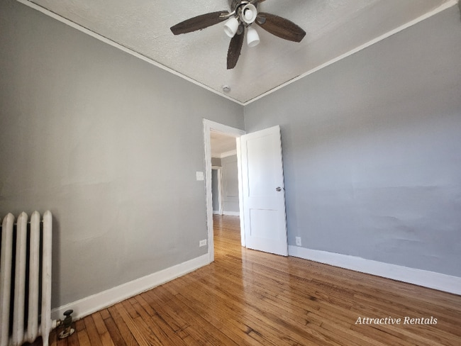 Photo - 37 W 14th Pl