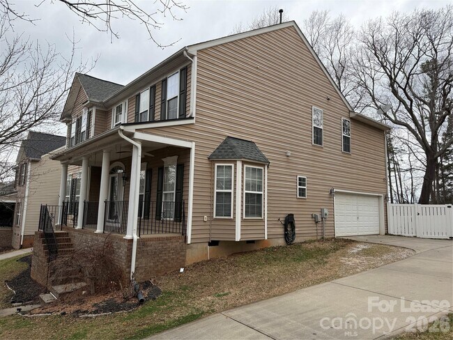 Photo - 15622 Troubadour Ln