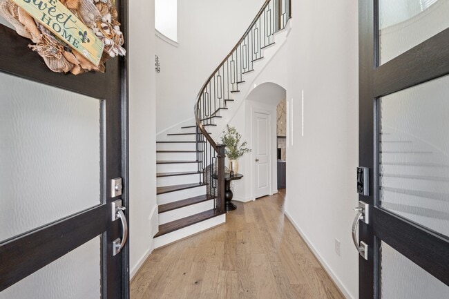 Photo - 7615 Blue Finch Ln