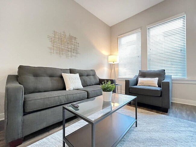 Photo - 2615 N Grady Ave Unit SI ID1504557P