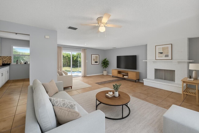 Photo - 4810 NW 19th St