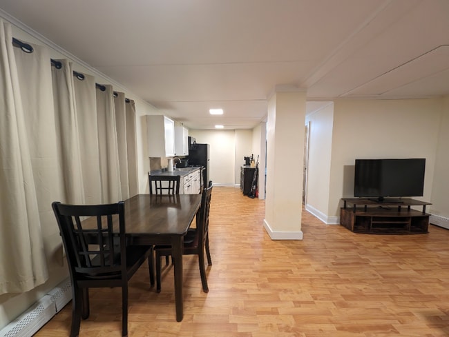 Photo - 4 Legassie St