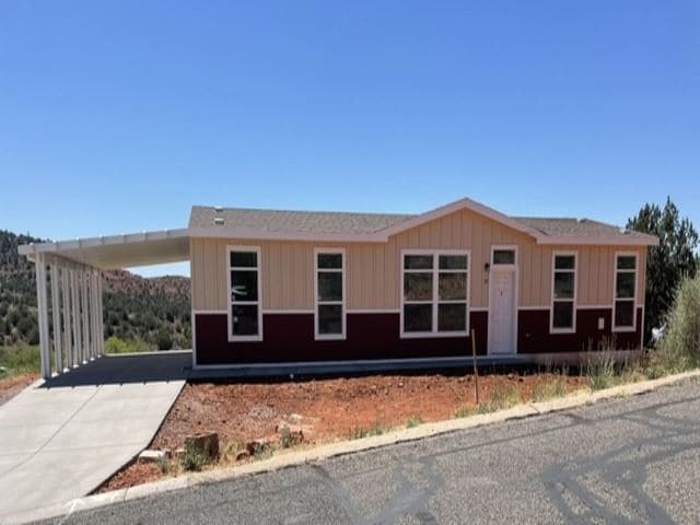Building Photo - 15 Sunset Hills Dr