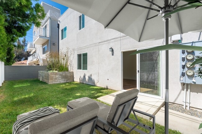 Photo - 6754 W 86th Pl