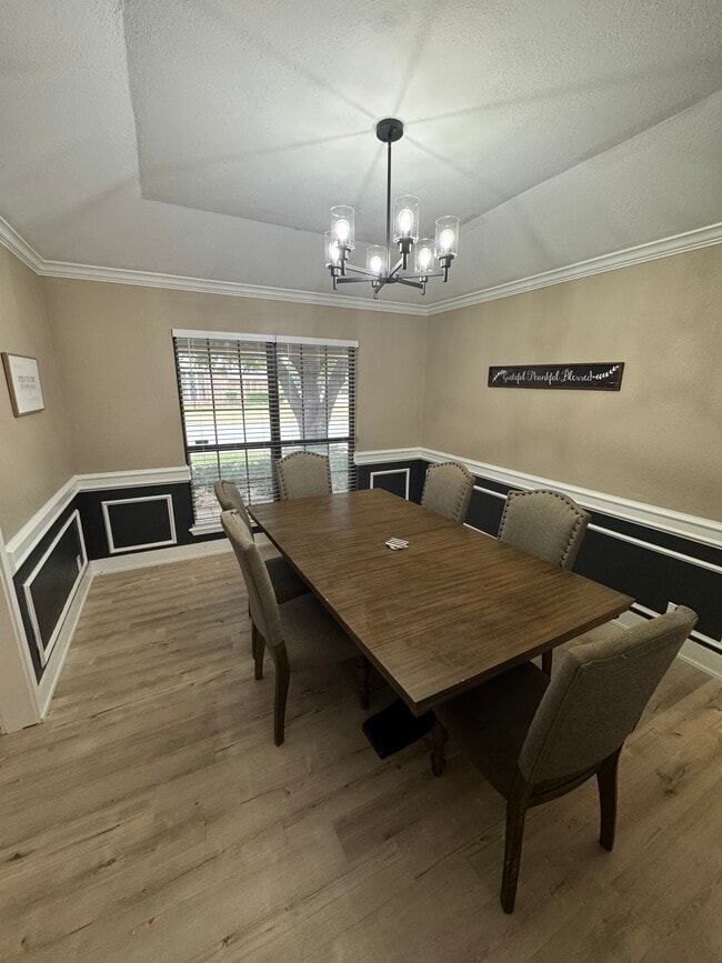 Photo - 5501 Chimney Rock Rd