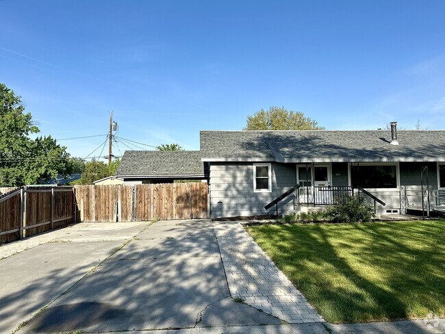 Building Photo - 225 Cullum Ave Unit 225 Cullum Ave. Rental