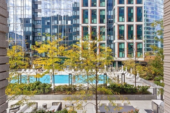 Photo - 135 Seaport Blvd Unit 611