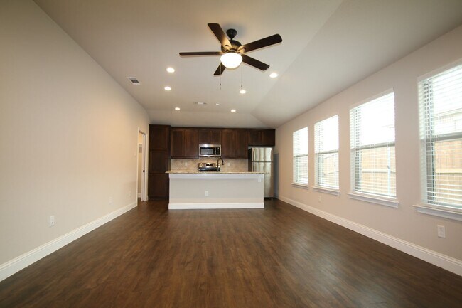 Photo - 1324-1328 White Sand Dr Unidad 1324