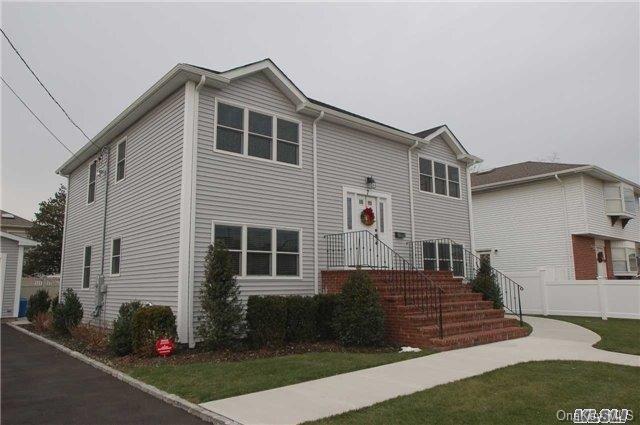 Building Photo - 7-7 7th Ave Rental