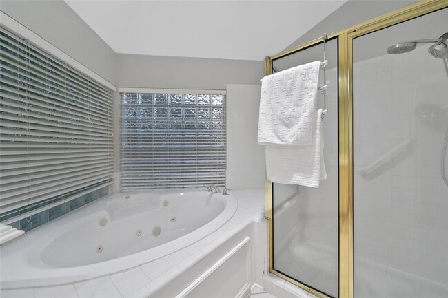 Photo - 12126 Laguna Pointe Ln