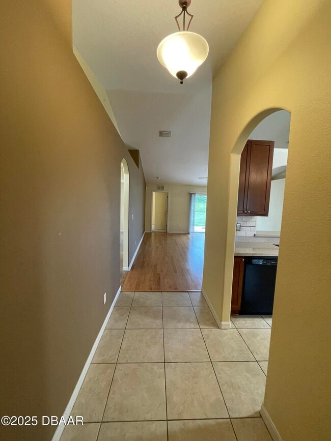 Photo - 232 Fountain Lake Blvd