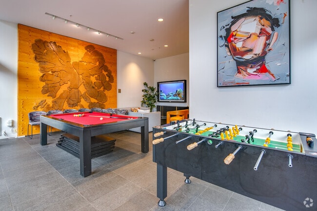 Amenity Room - 1051 Broughton Street