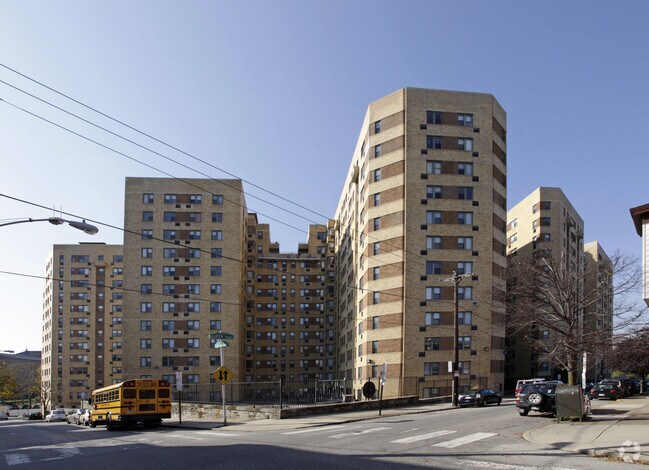 2601 Parkway Condominiums