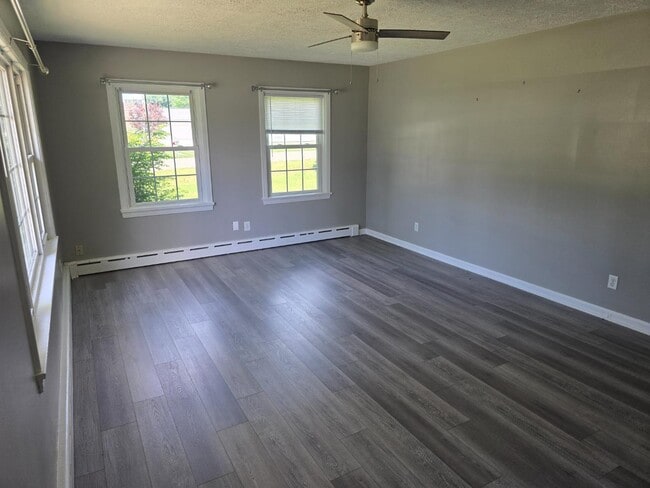 Photo - 3730 Mill Dr