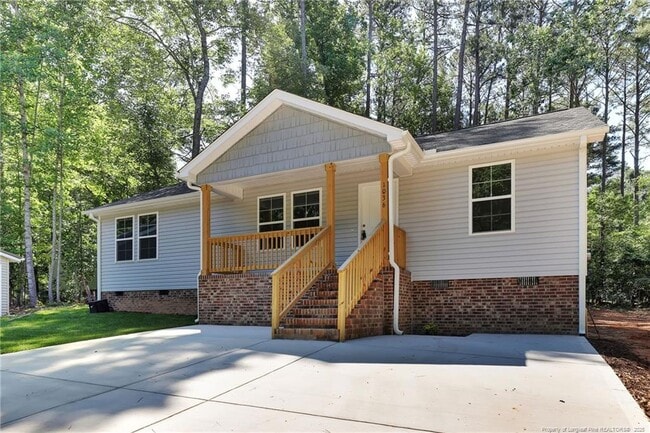 Photo - 1036 Meadow Reach