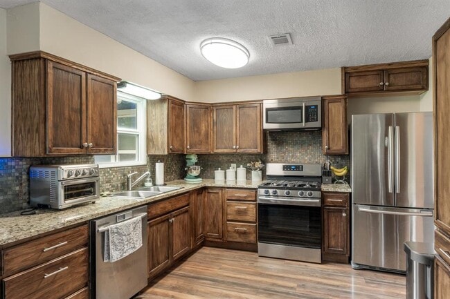 Photo - 4705 Menchaca Rd
