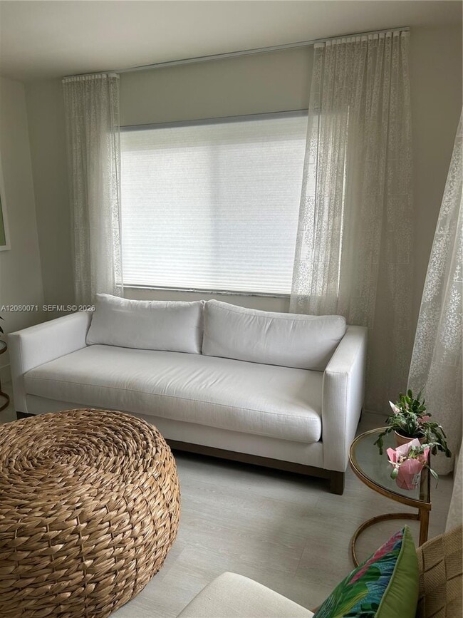 Photo - 2936 SW 23rd St Unit 0